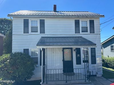 136 Reed St