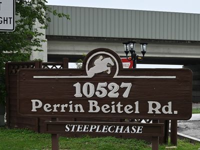 10527 Perrin Beitel #C-214