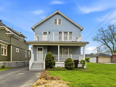 85 Carlyle Ave