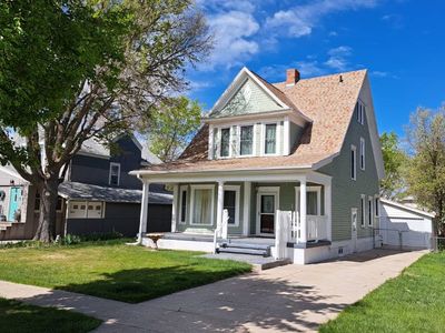 627 King St