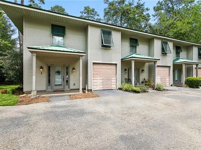 590 Lotus Dr N APT 1