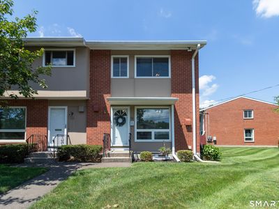 113 Centerbrook Road