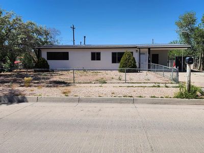 3319 Church Rock St