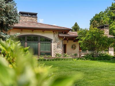 2305 Cherryville Road