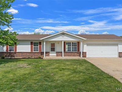 907 Westbrook Dr