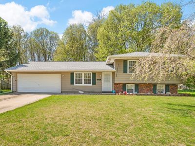 917 Kensington Dr