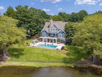 108 Oakmont Ct