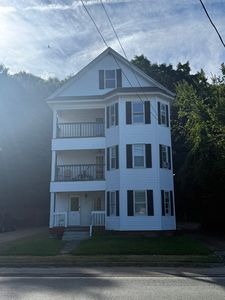 723 Main St