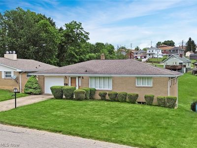 401 Linduff Ave