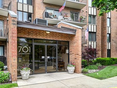 701 Lake Hinsdale Dr APT 412