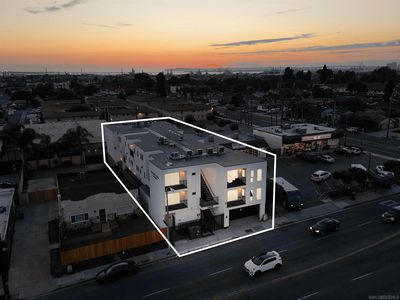 2428 Highland Ave
