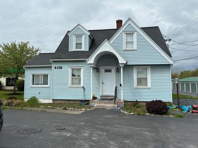 4105 W Henrietta Rd