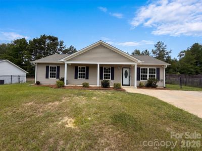 1411 Foxbrook Cir