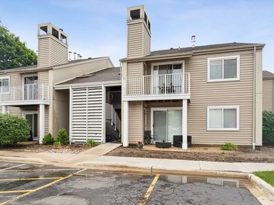 Property at 43 Orchard Ter APT 3, Lombard, IL
