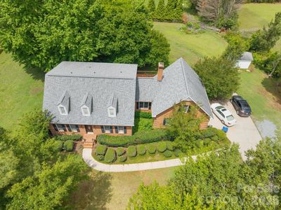 402 S Providence Rd