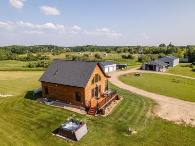 39057 Variolite St NW