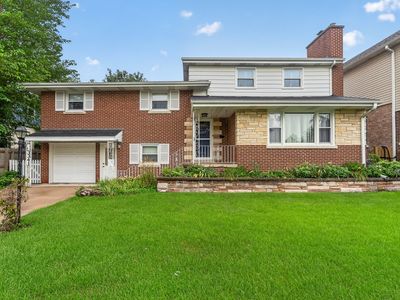 Property at 3341 Prairie Ave, Brookfield, IL
