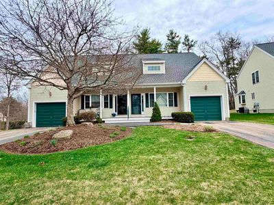 Property at 4 Prince Lane, Raymond, NH