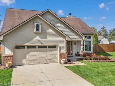 Property at 8022 Fox Hollow Rd, Goodrich, MI