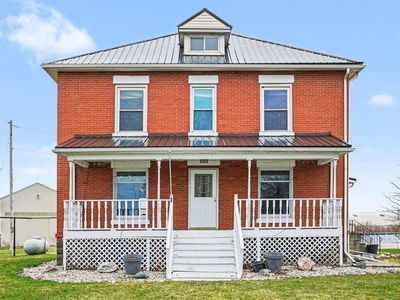 1311 N Fraser Rd
