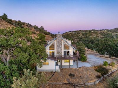 24145 Jacaranda Dr