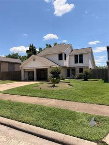 8518 Scenic Green Dr