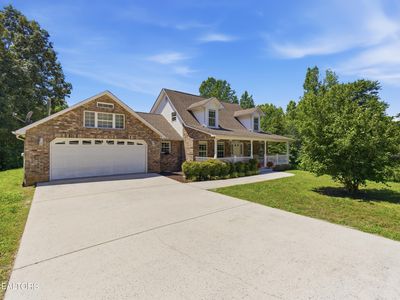 240 Long Rd