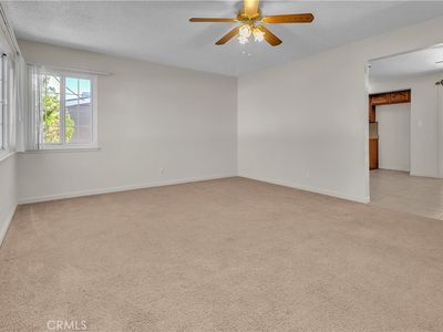 560 E Mountain View St