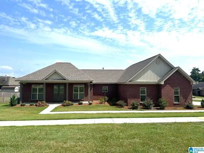 215 Village Trl