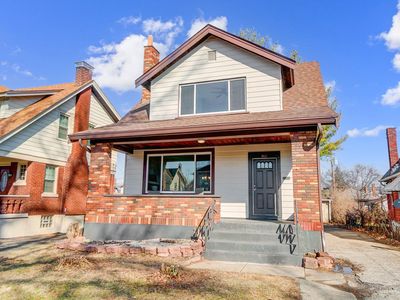 1922 Berkley Ave