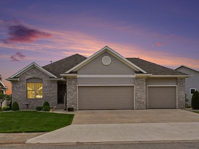 242 River Park Dr