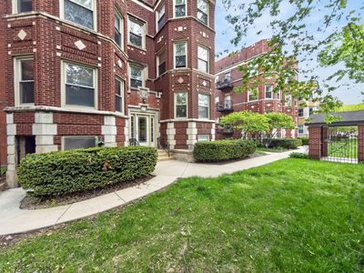 1342 W Greenleaf Ave APT 1A