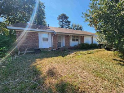 3103 Allister Dr