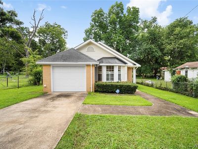 113 Play Ground St