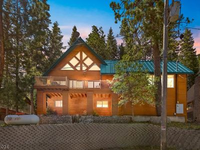 370 Alpine Way