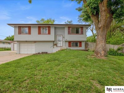 319 Clair Ln