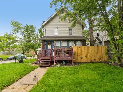 52 E Brookside Ave
