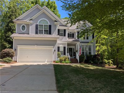15 Holly Springs Ln