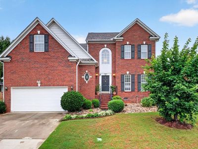 17 Suffolk Downs Way