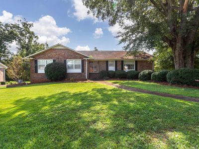 339 Moorefield Dr
