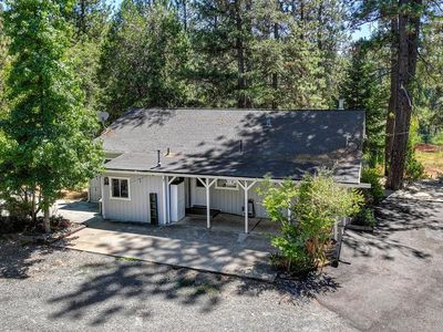 828 W Weimar Cross Rd