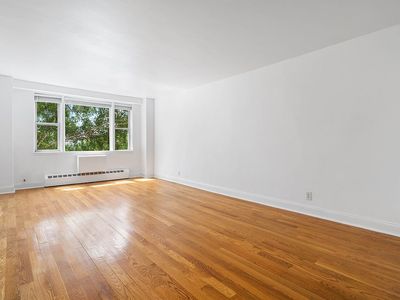 5700 Arlington Ave APT 3N