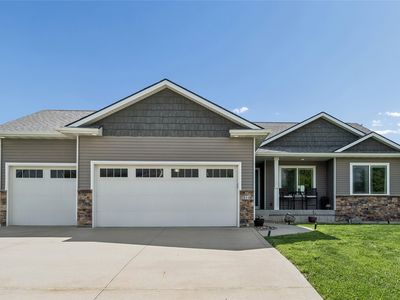 510 Big Bluestem Dr