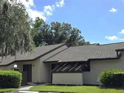 4045 BLUFF OAK COURT