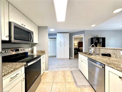 1769 Four Mile Cove Pkwy APT 927