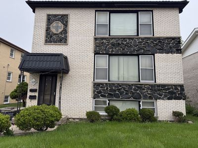 Property at 1235 S Mannheim Rd, Westchester, IL