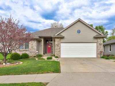 201 Woodcliff Cir