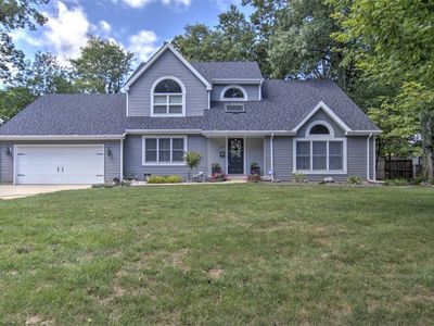 2237 Western Dr