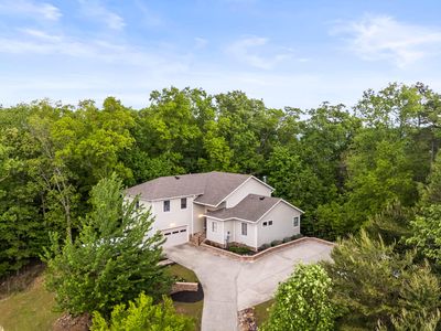 7128 White Oak Valley Rd