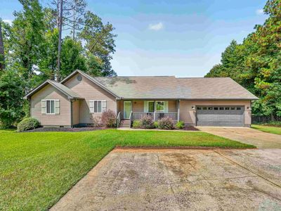 132 Island Dr NE
